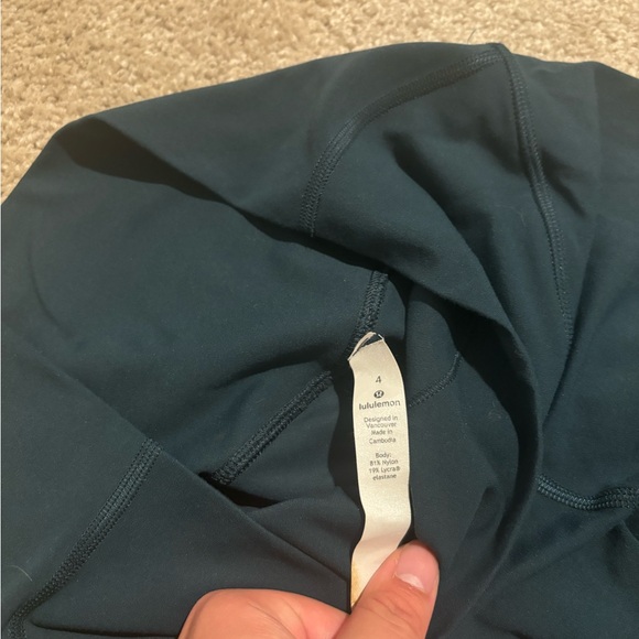 Lulu lemon leggings - Picture 3 of 8